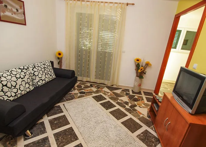 Apartment Puharic Makarska
